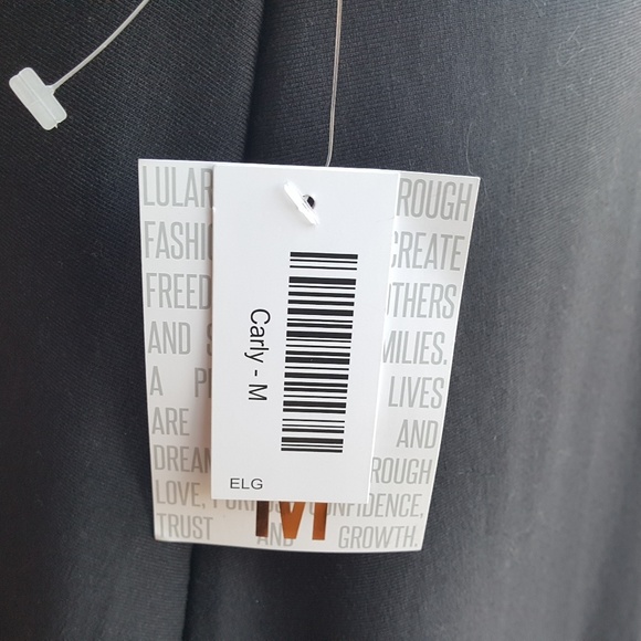 Lularoe Carly Dress - Picture 4 of 5